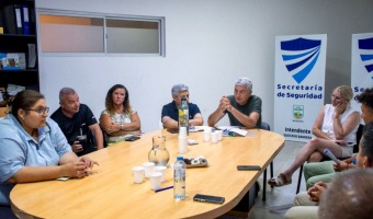 EL INTENDENTE SE REUNI� CON EMPRESARIOS PARA ANALIZAR LAS MEDIDAS DE SEGURIDAD DEL ENDURO DEL VERANO